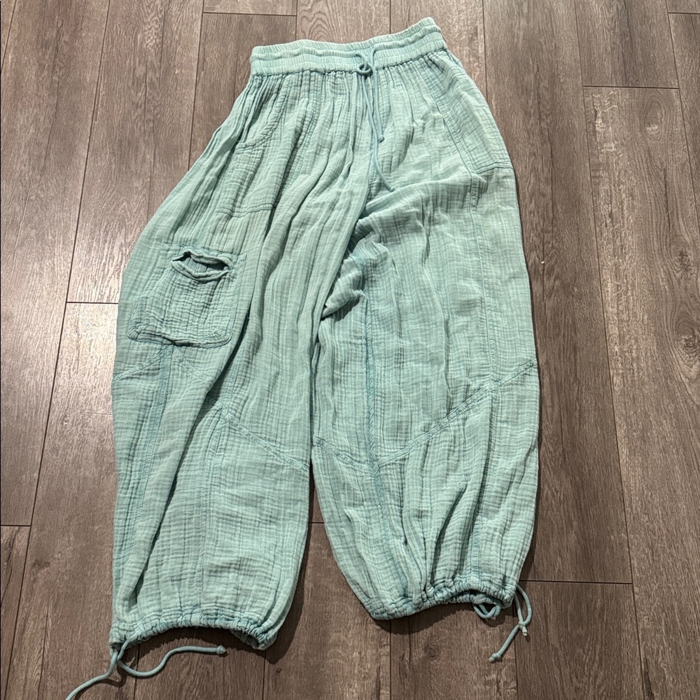 OUT FROM UNDER Cabot Utility Pant In Light Blue S - Picture 2 of 5